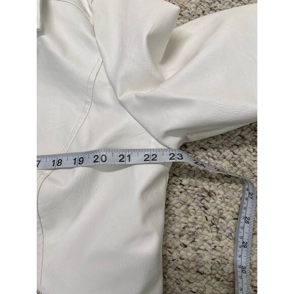 Baccini Sherpa Lined White Faux Leather Asymmetrical Silver Zip Moto Jacket  XL - Picture 10 of 12